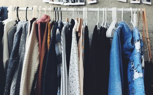 12月全國紡織服裝專業市場景氣指數小幅回落，日用品銷售穩中有進